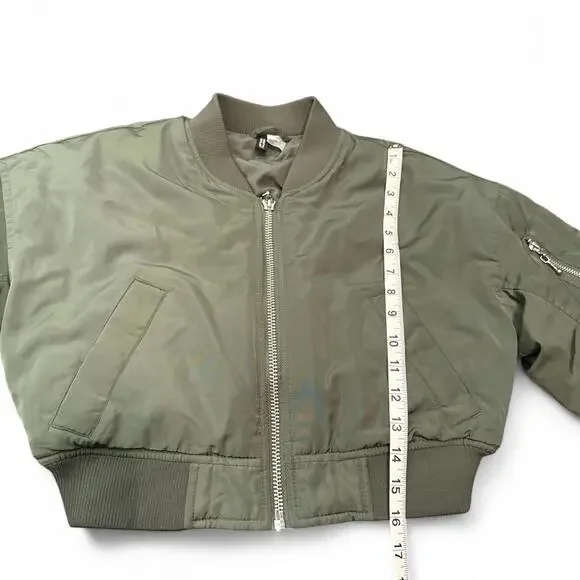 H&M Women's Green Cropped Puffer Bomber Jacket sz XS - Picture 4 of 6